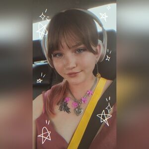 Meet your Posher, Sky